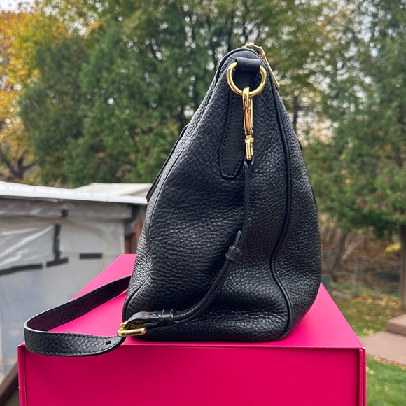 ❗️SOLD❗️PRADA CROSSBODY BAG - Picture 2 of 16